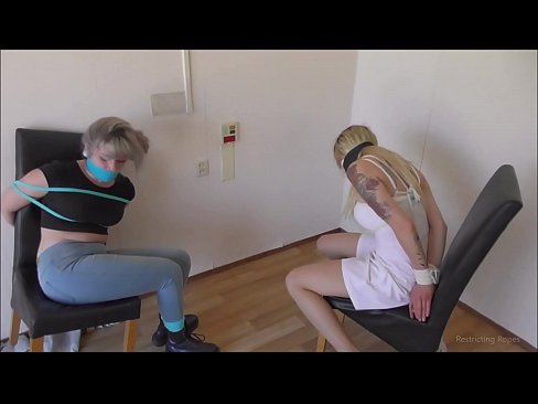 ❤️ Avhengig / bundet opp og kneblet / jente i nød ☑ Porno ved no.xxxwownet.ru ️❤